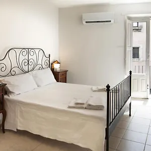 Сasa de vacaciones Garibaldi 94- Intera Casa A 2 Passi Dal Duomo, CTA